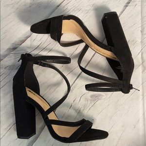 Lulu's Liliana Block Heel Sandals